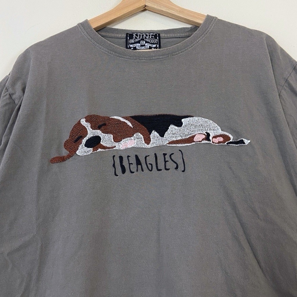 Vintage Sleeping Beagle Dog Embroidered Gray Tee Shirt - XL - Picture 2 of 4